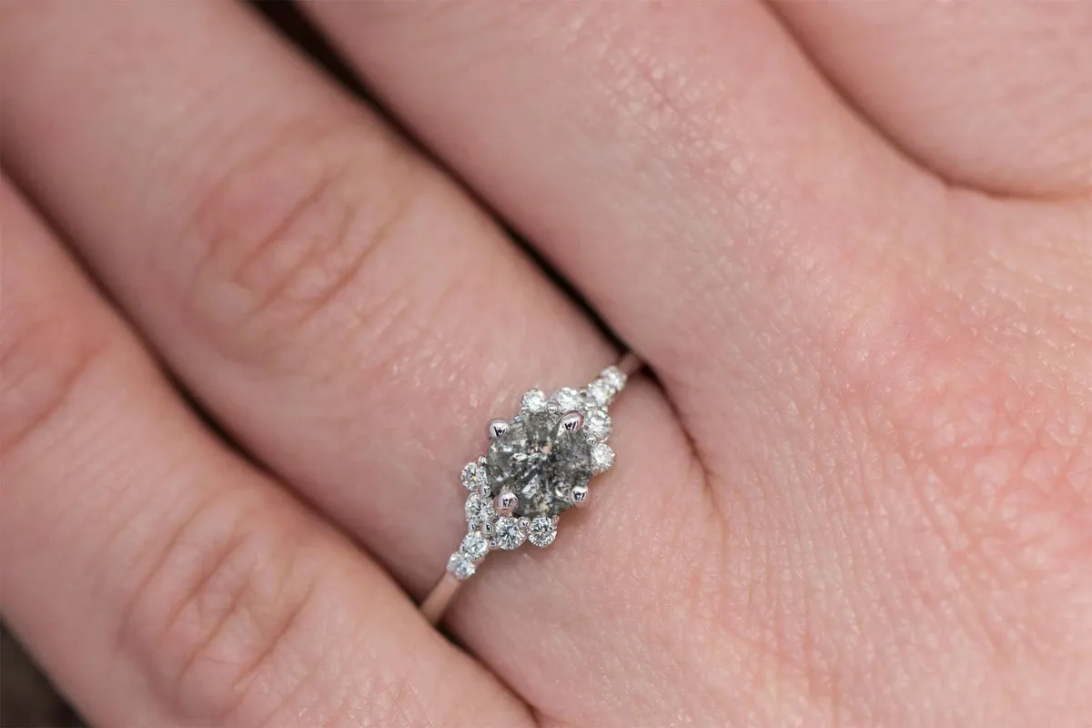 0.72 ct Salt and Pepper Solitaire alternative ring - 14k 18K White Gold
