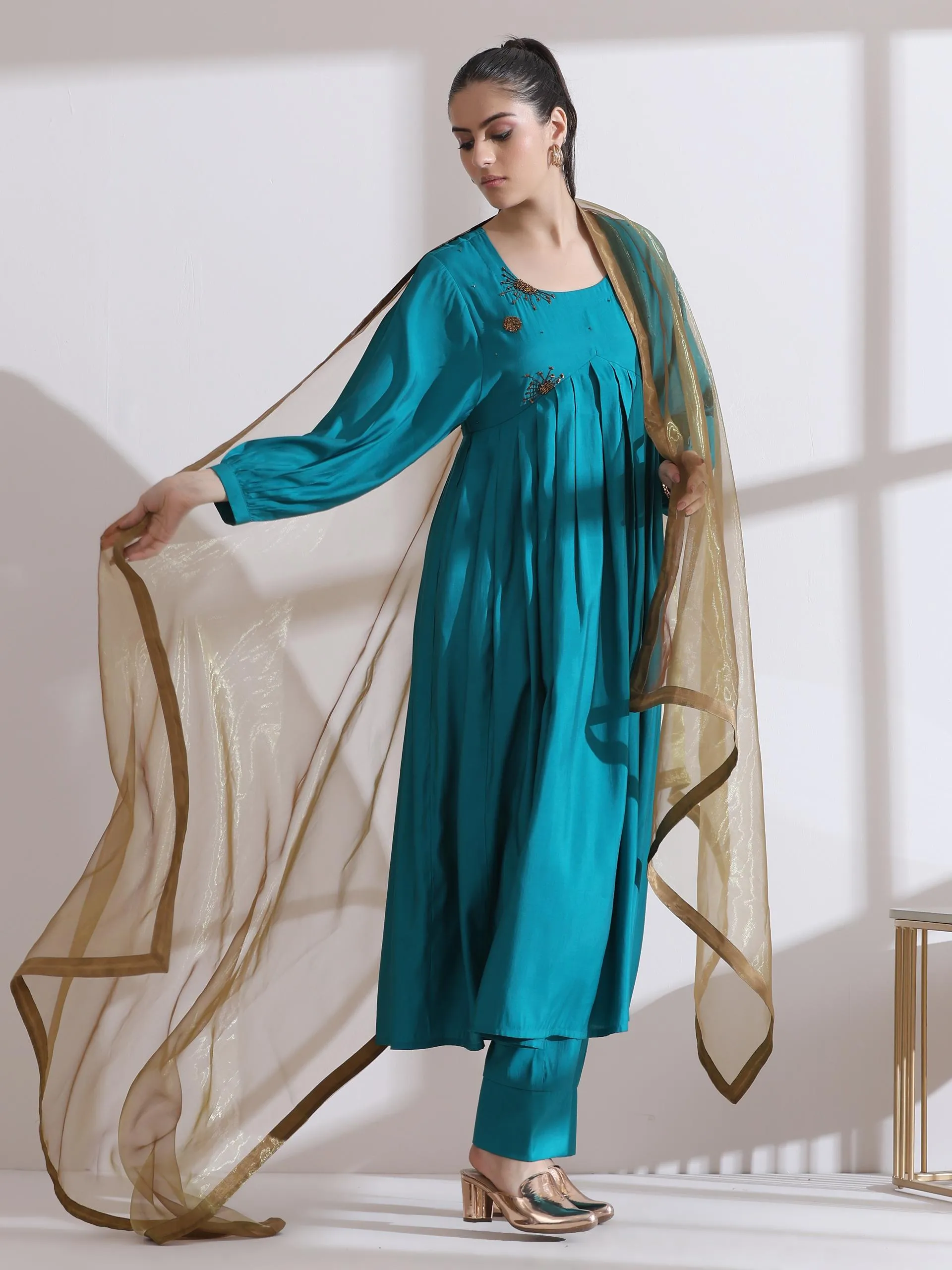 1 Pc Dupatta - Golden Dual Shade Glass Tissue Dupatta