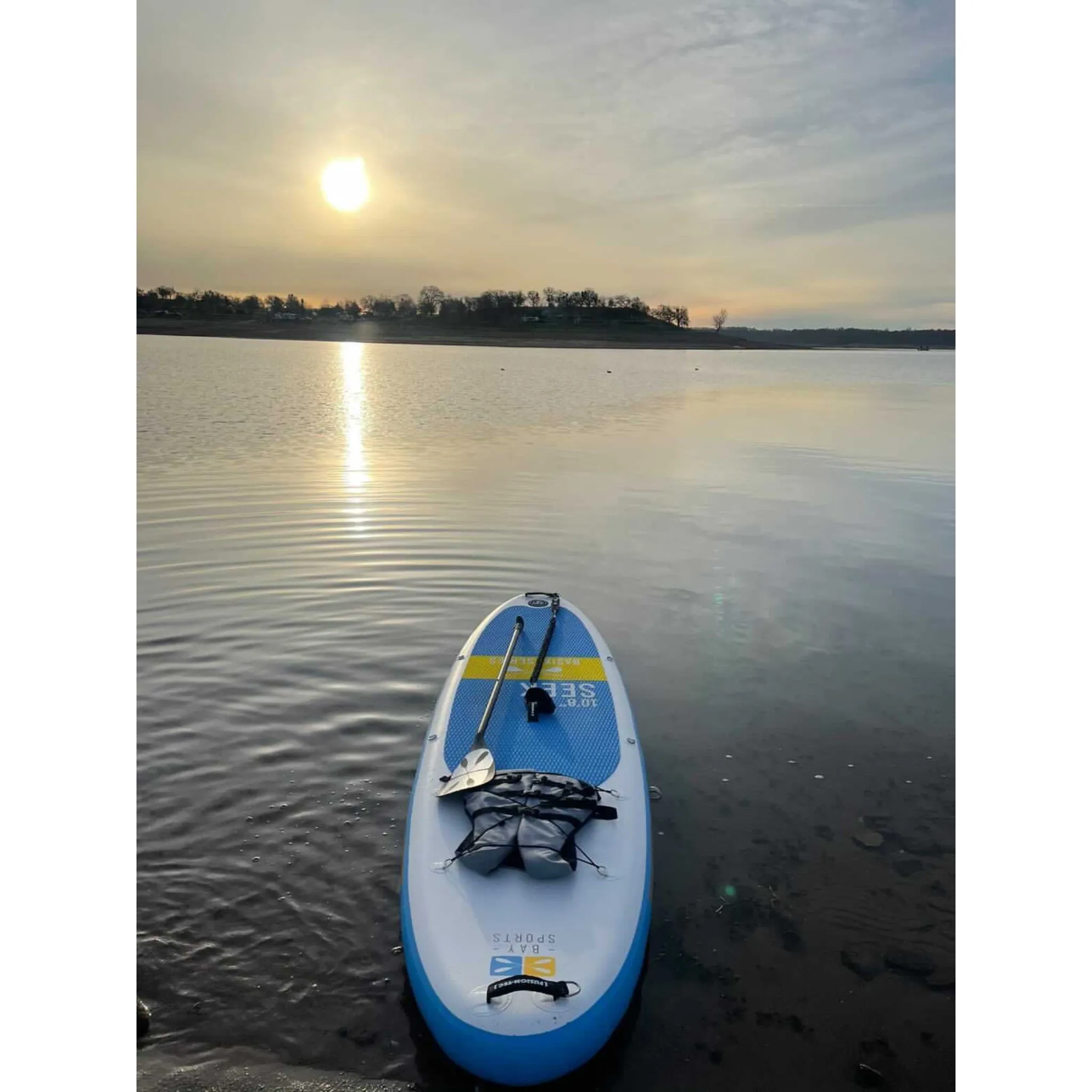 10'8" Seek (BasiX Series) - Inflatable Stand Up Paddle Board Package