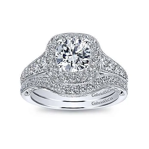 14kt Halo Style Ring