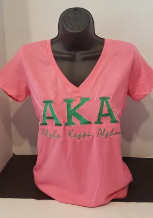 AKA (BOLD)V-NECK TEE (Pink)