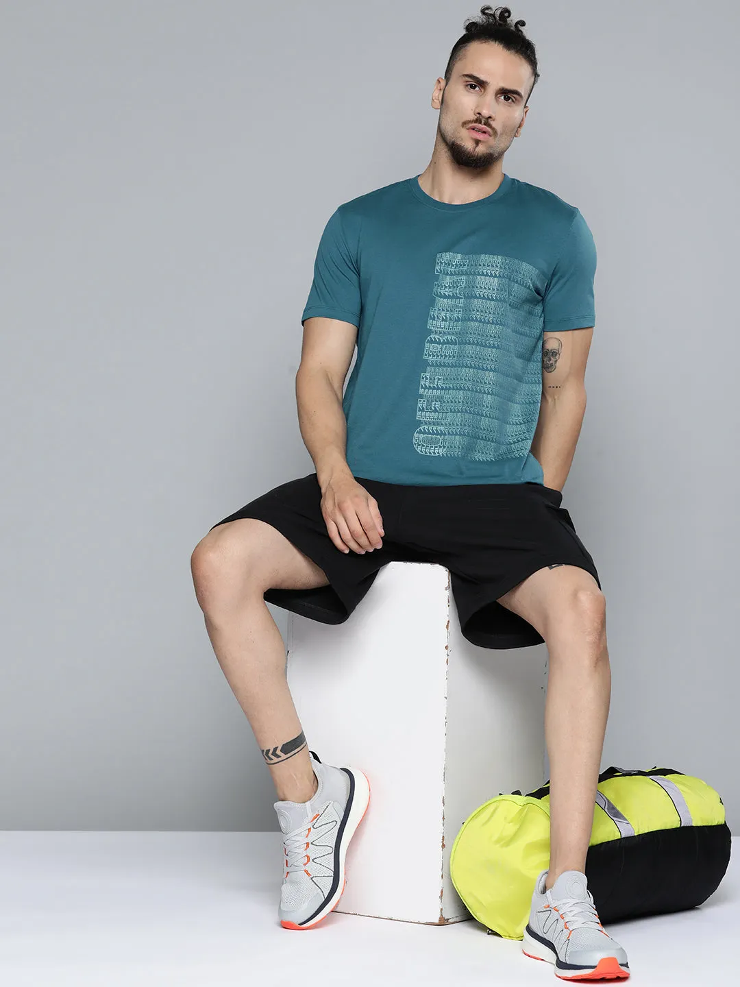 Alcis Men Teal Blue Typography Printed Slim Fit Gym T-shirt