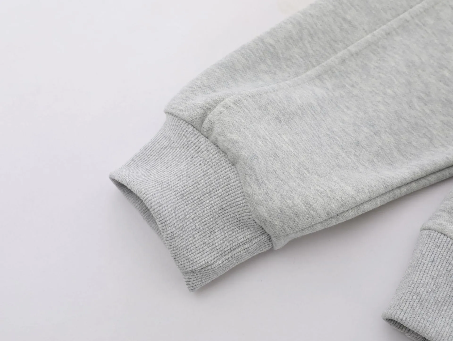 AMERICAN RETRO COLORED PULLOVER