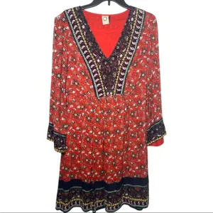 Anthro Akemi   Kin women’s red Swing embroidered Dress 3/4 Sleeve Size Small