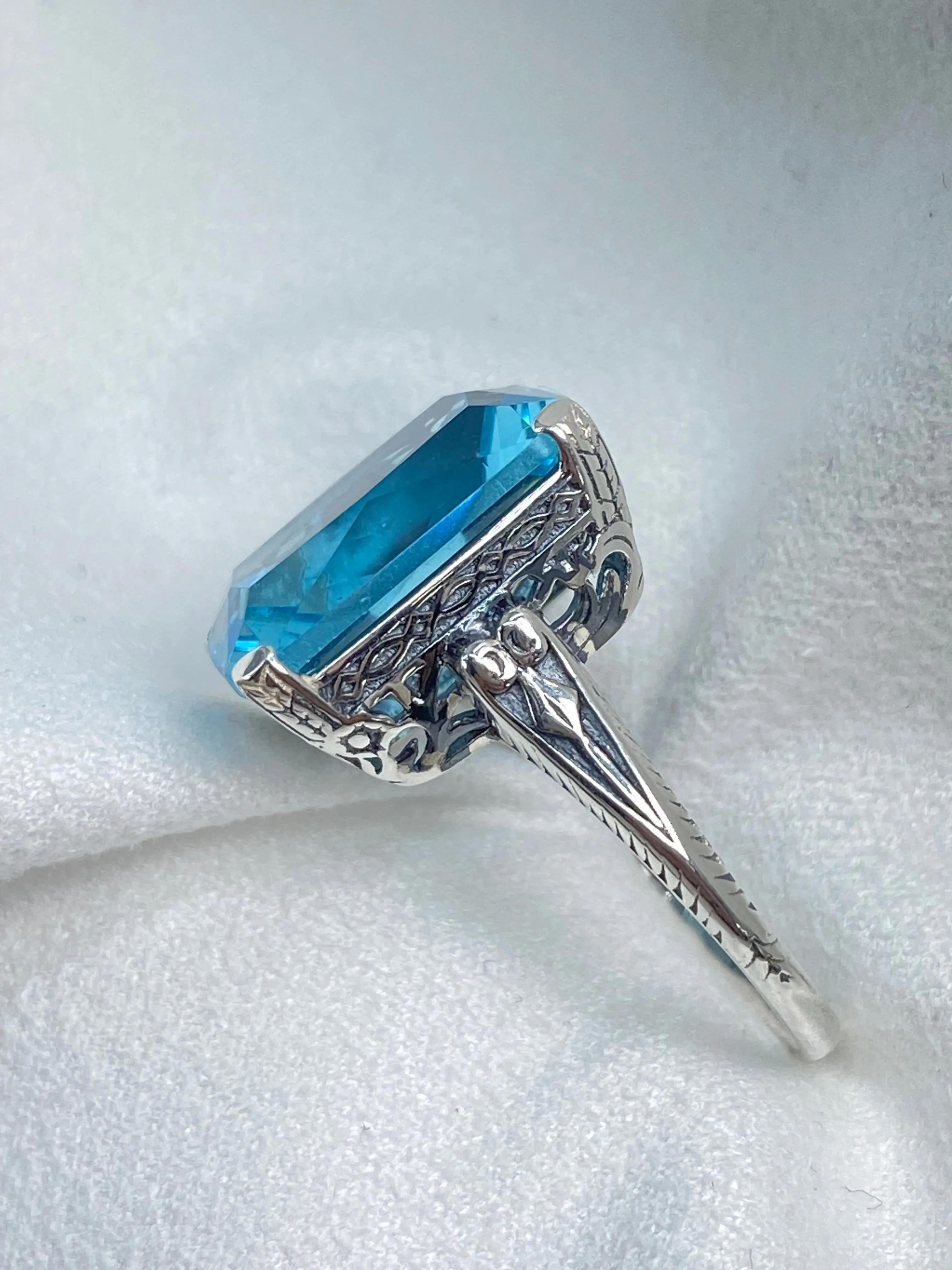 Aquamarine Ring, 10ct Rectangle Gem, Vintage Jewelry #D5