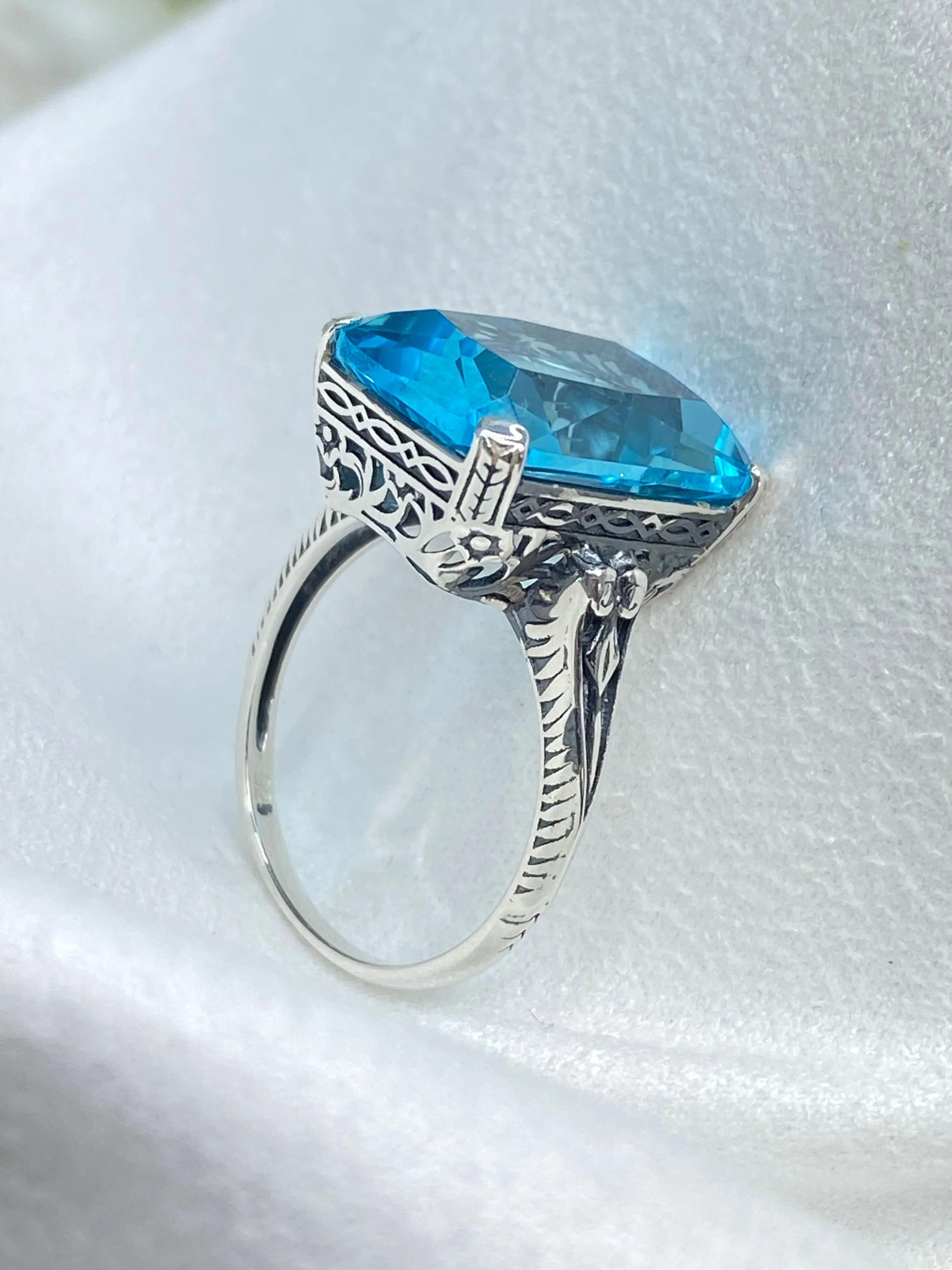 Aquamarine Ring, 10ct Rectangle Gem, Vintage Jewelry #D5