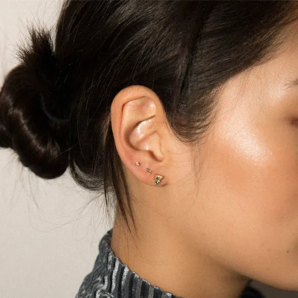 baguette bar stud earrings - natural emerald   diamond