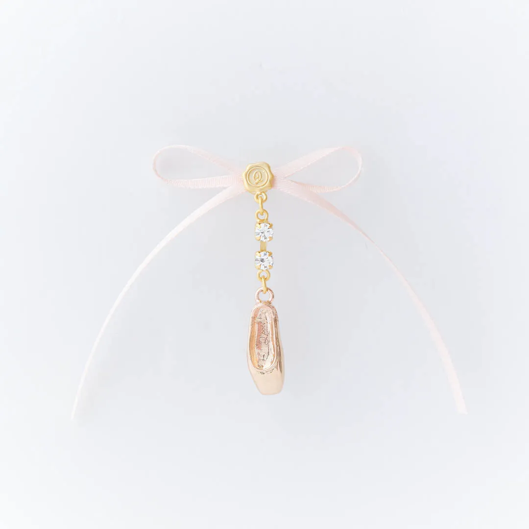 Ballerina Pointe Shoes Pierced Earrings (Pair)【Japan Jewelry】