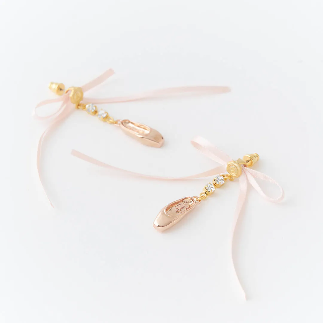 Ballerina Pointe Shoes Pierced Earrings (Pair)【Japan Jewelry】
