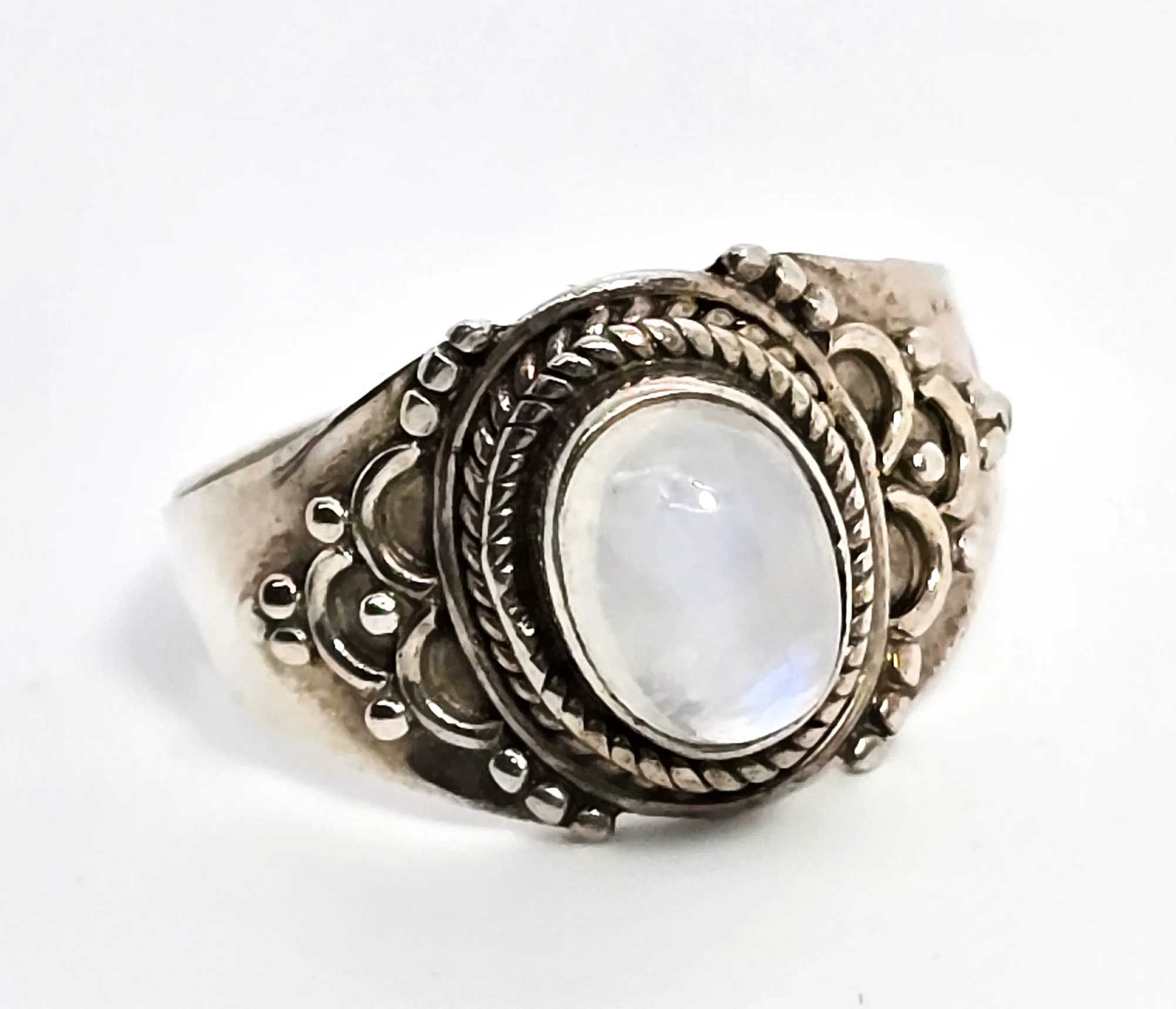 Blue moonstone tribal Bali Balinese style lotus flower vintage sterling silver ring size 9