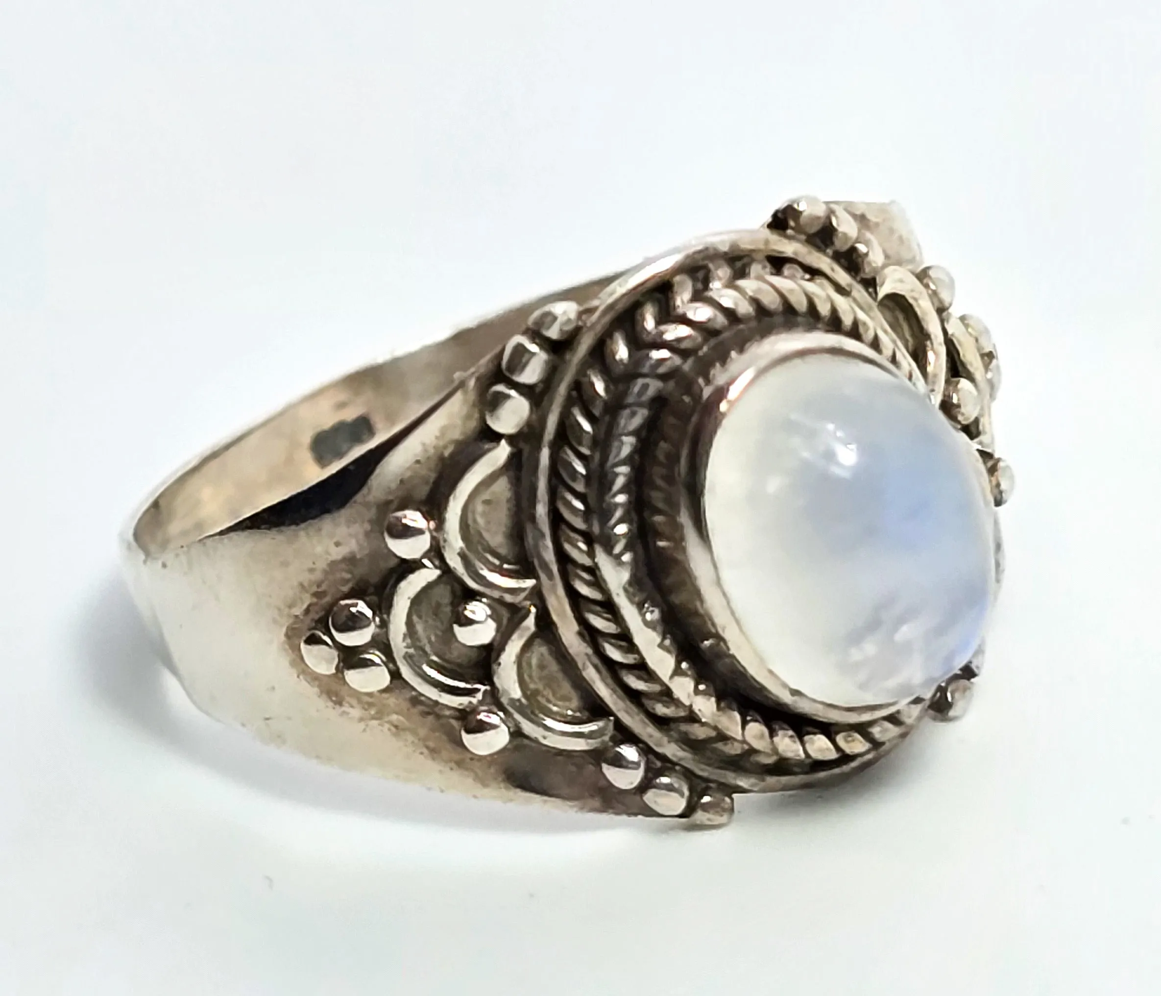 Blue moonstone tribal Bali Balinese style lotus flower vintage sterling silver ring size 9