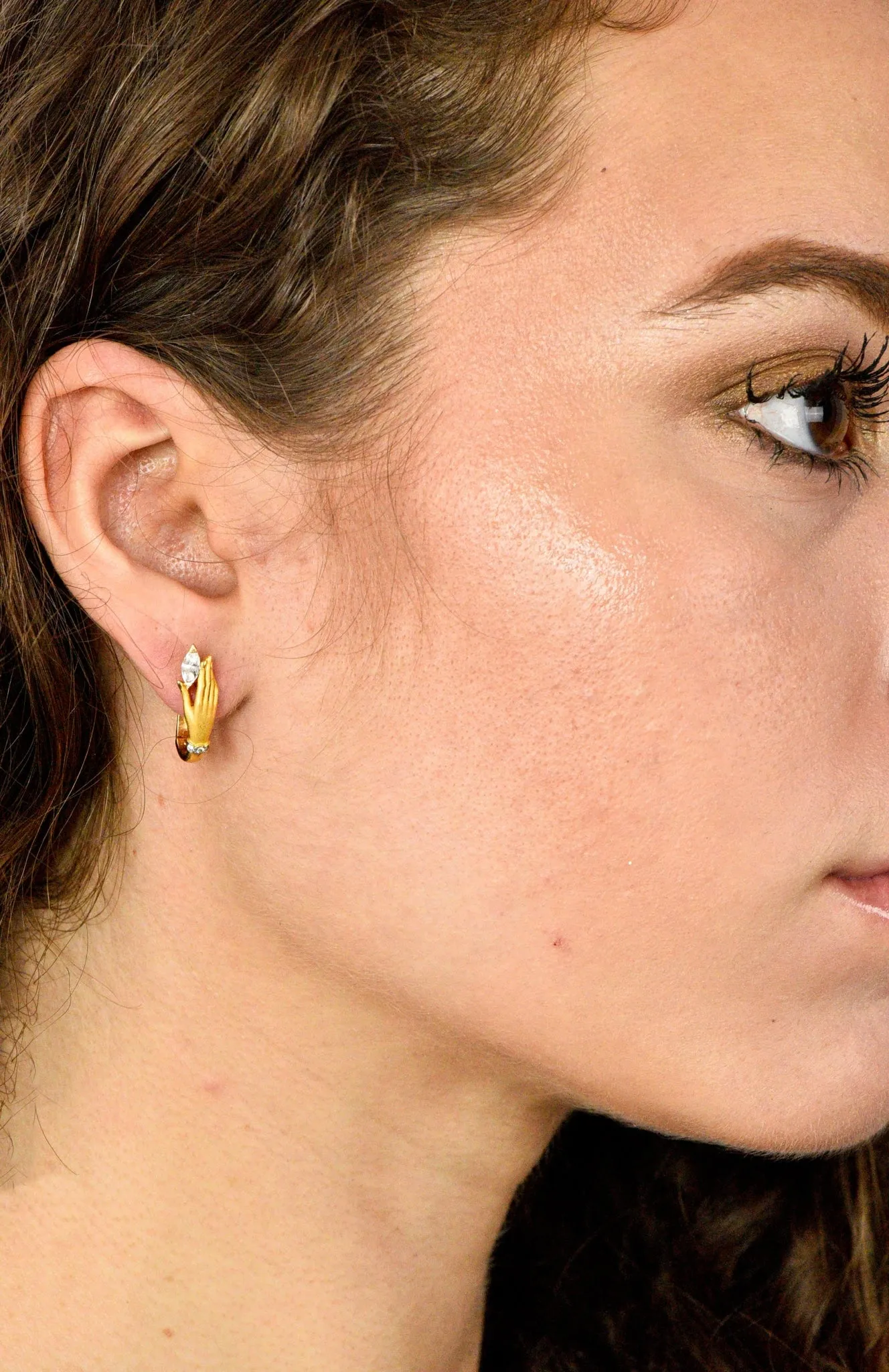 Carrera y Carrera 0.45 CTW Diamond 18 Karat Gold Las Manos Earrings