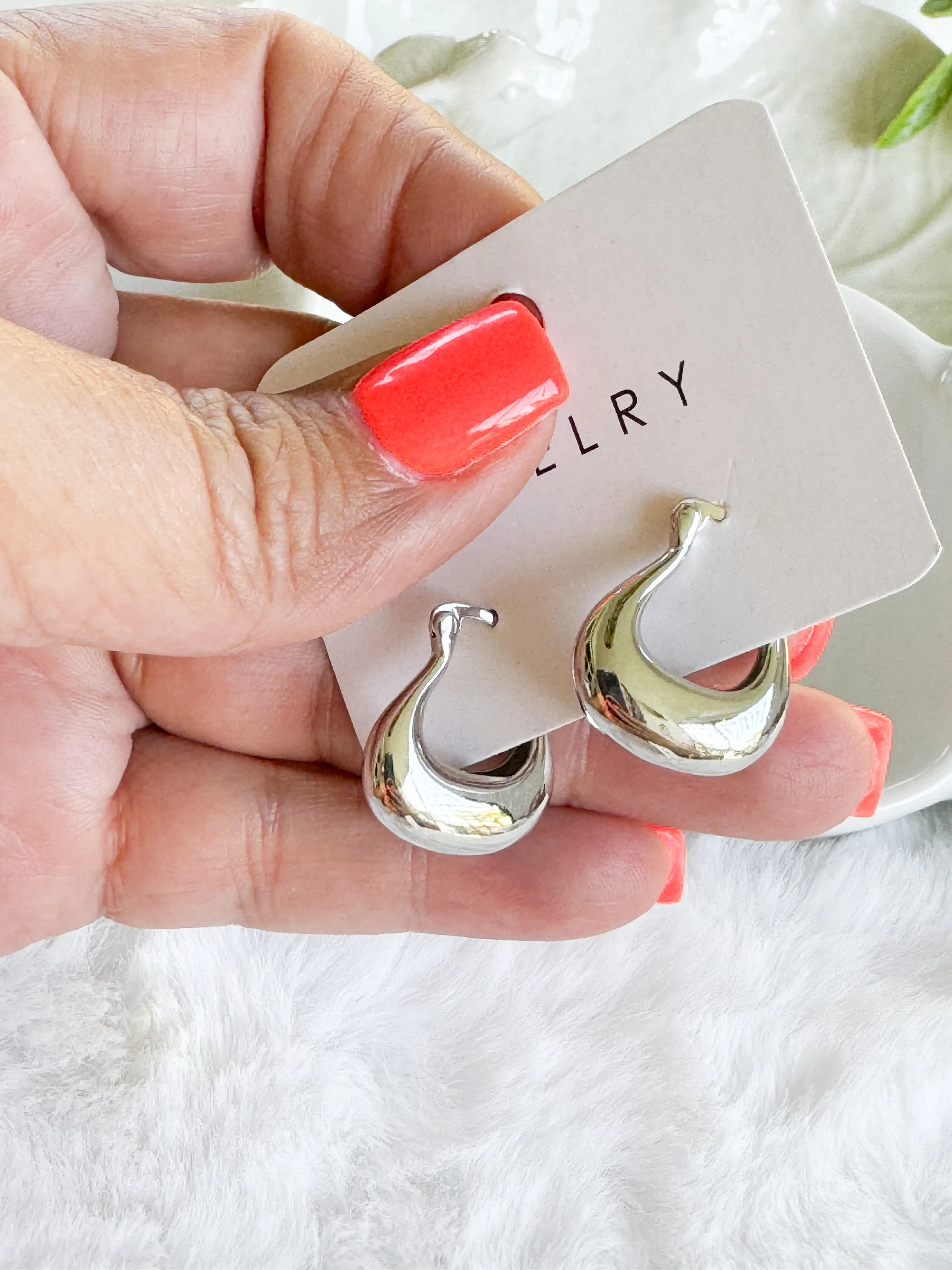 Cecily earrings