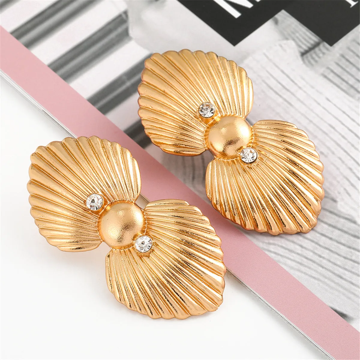Cubic Zirconia & 18K Gold-Plated Shell Drop Earrings