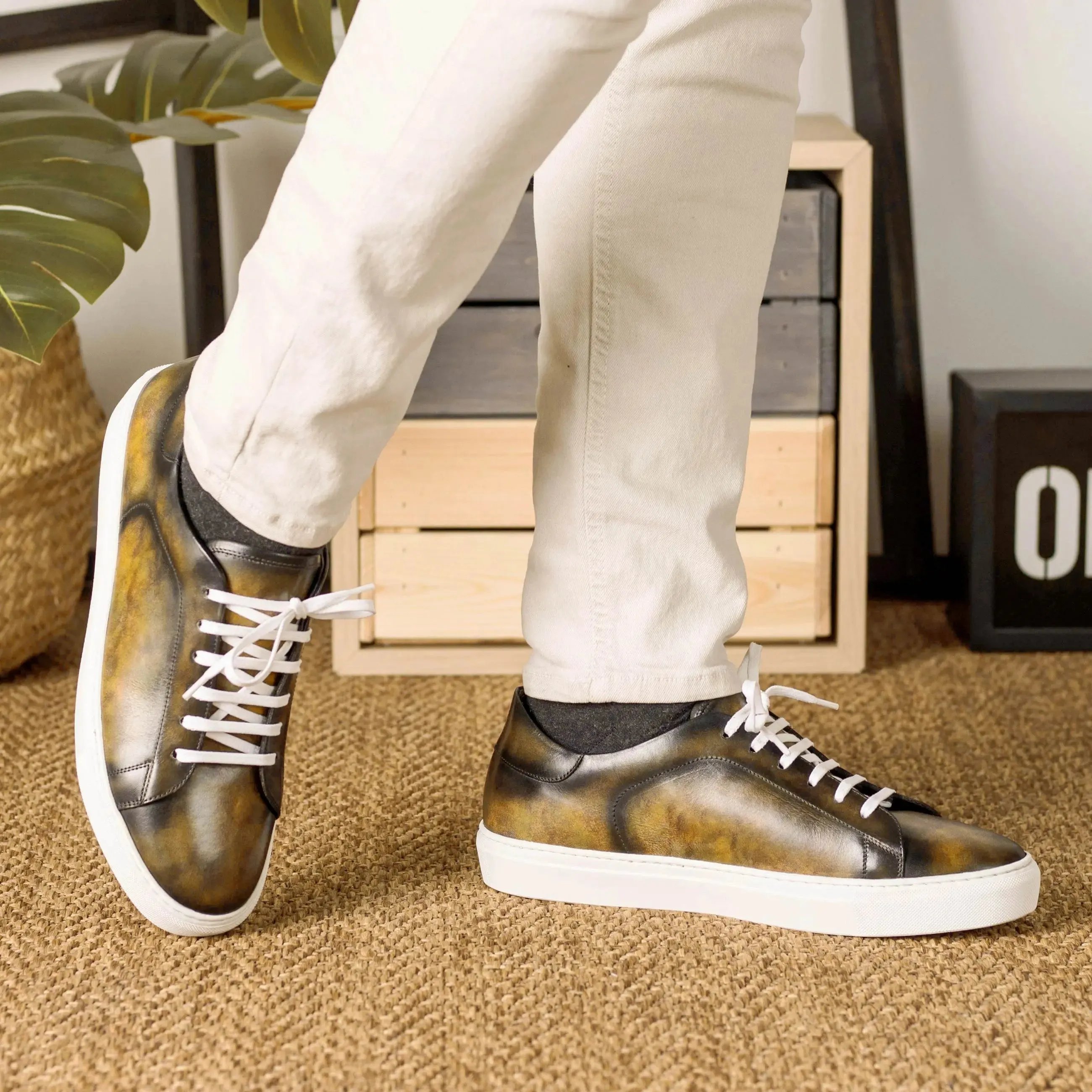 DapperFam Rivale in Green Men's Hand-Painted Patina Trainer