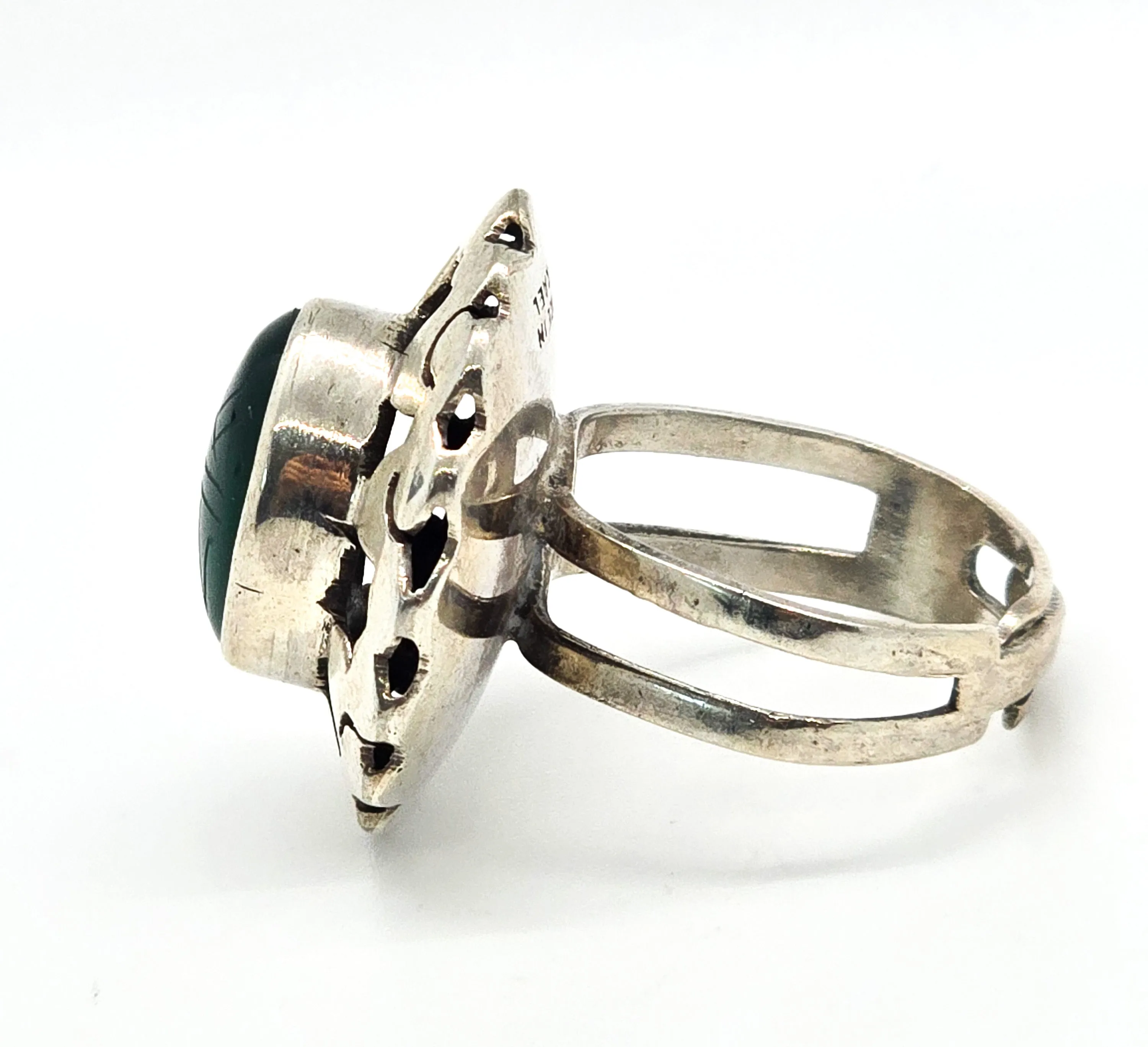 Egyptian Revival Chrysoprase carved Scarab Israel ST sterling silver adjustable ring size 7