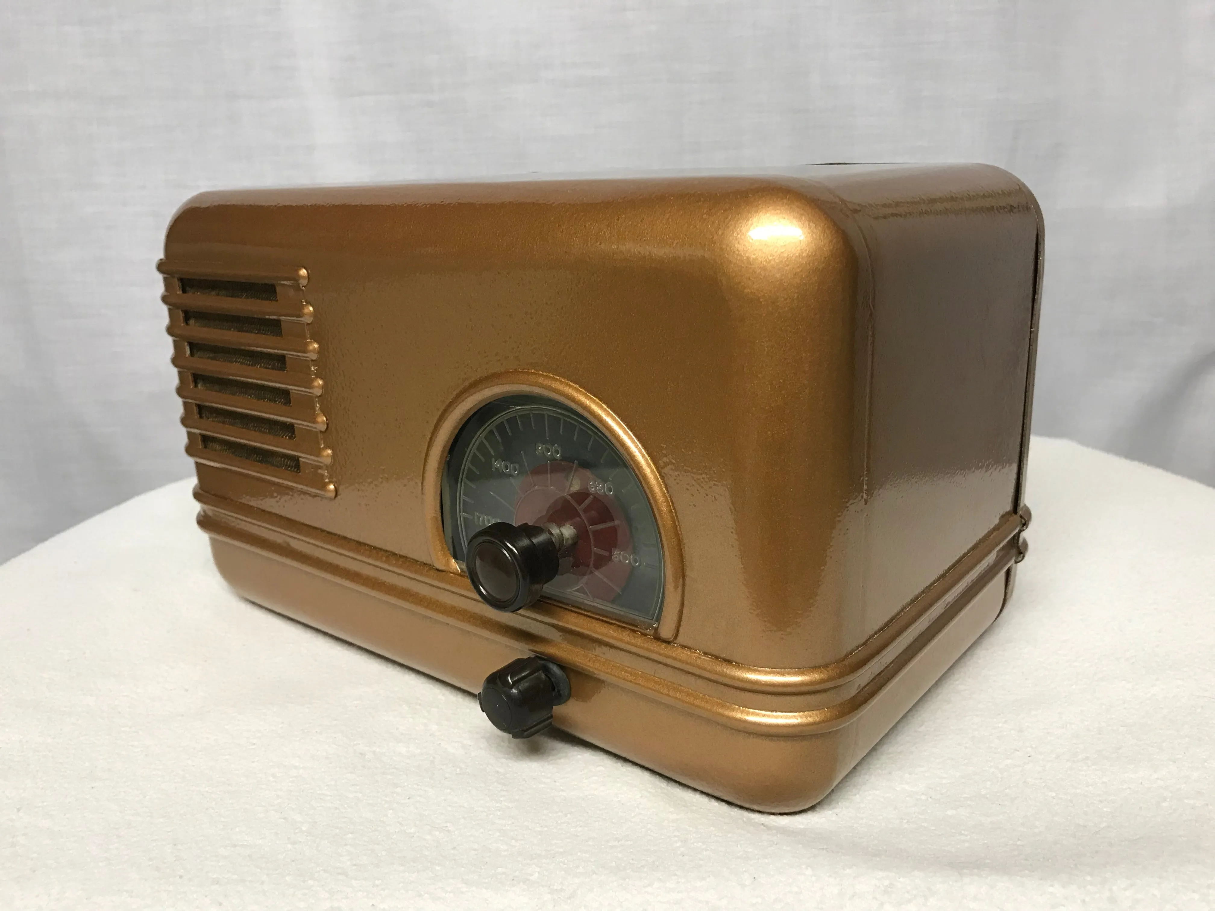 Electone T5TS1 Tube Radio With Bluetooth input.