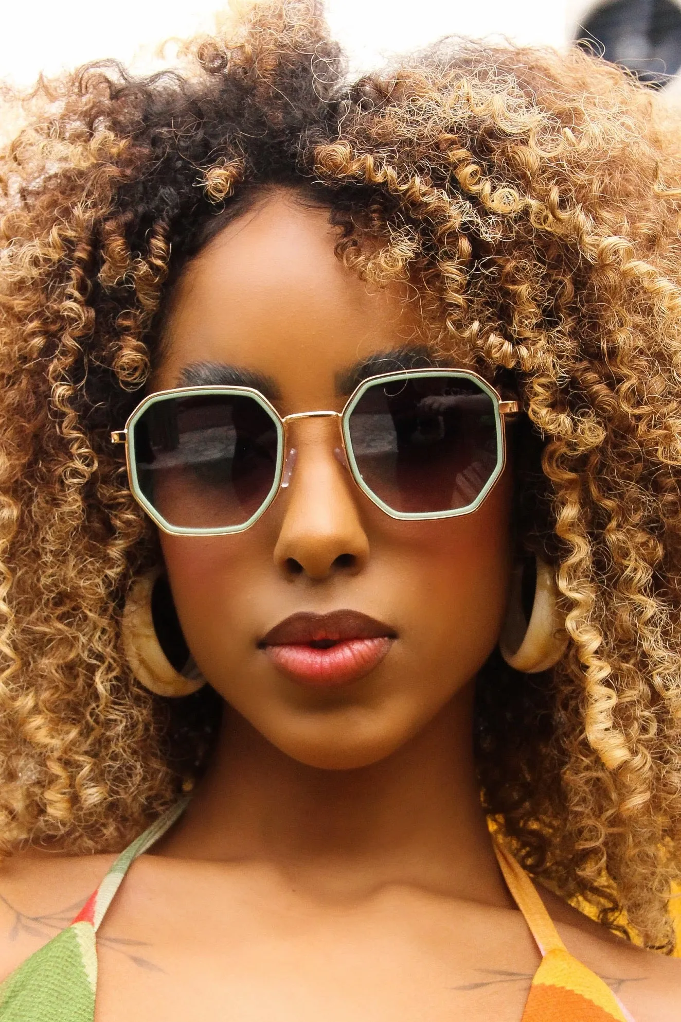 Elegance Coastal Ombre Sunglasses