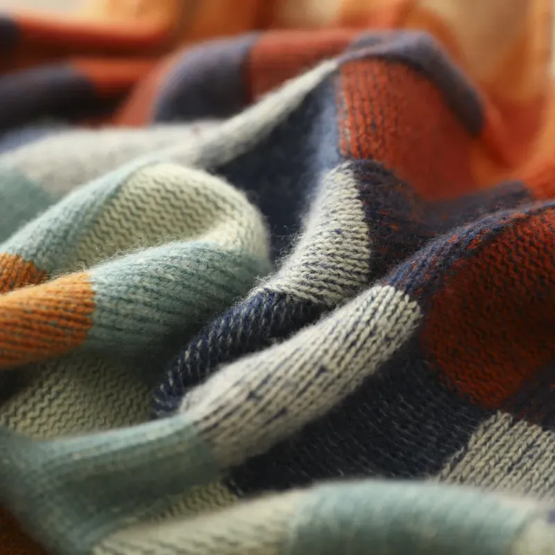 Emeline™ – Trendy and Comfortable Sweater