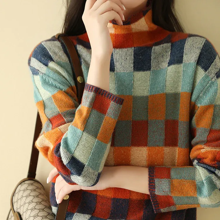 Emeline™ – Trendy and Comfortable Sweater
