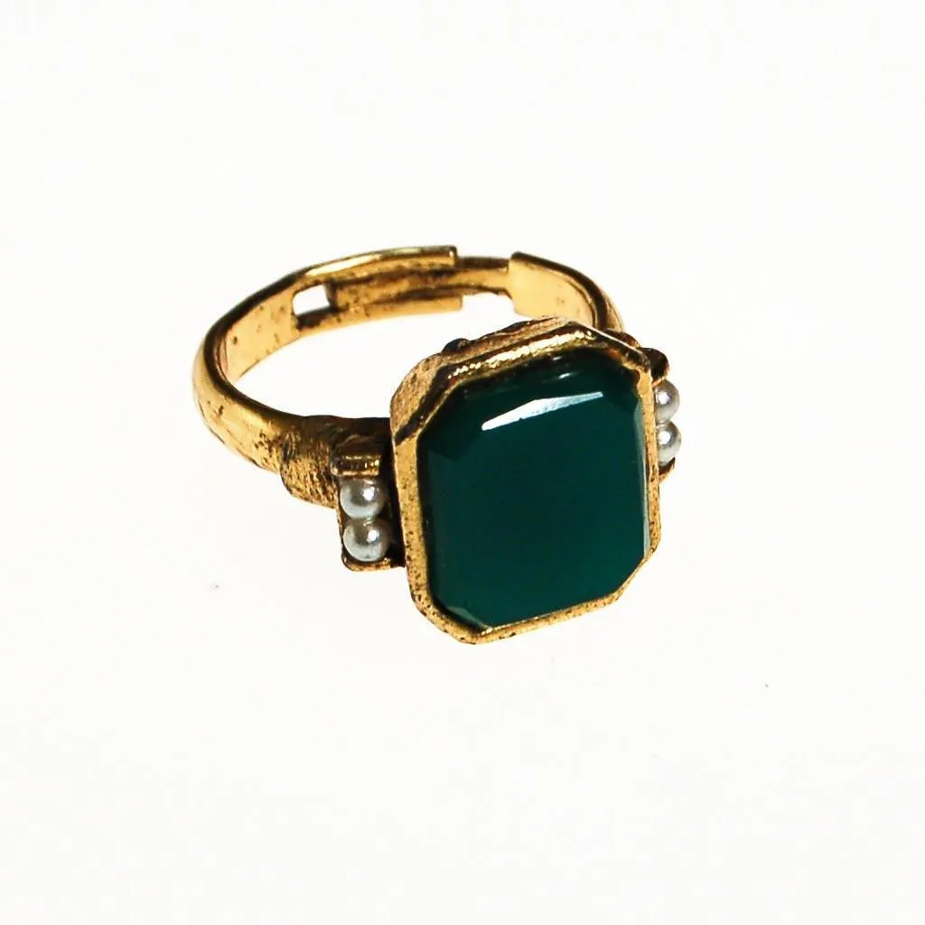 Emerald Green Ring with Pearls, Gold tone, Victorian Revival