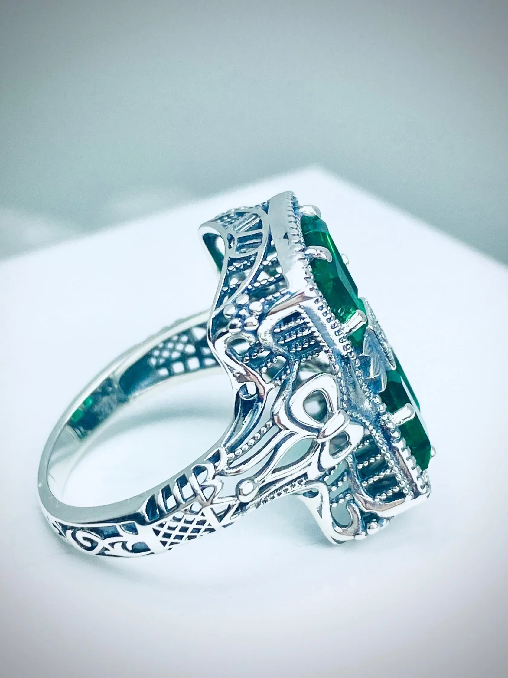 Emerald Ring, Versailles Sterling Silver Bow & Baguette CZ Ring, Baroque Jewelry D595