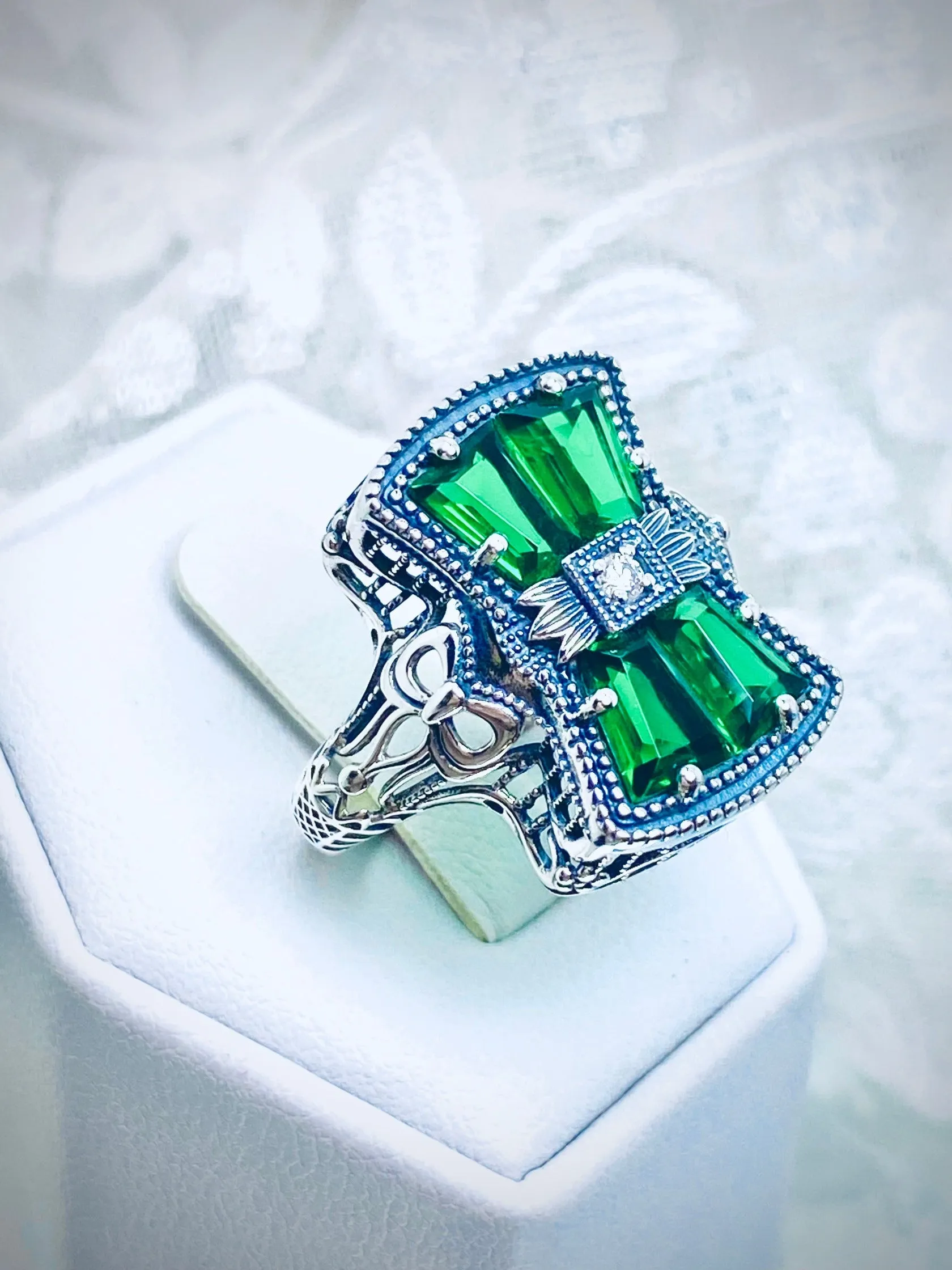 Emerald Ring, Versailles Sterling Silver Bow & Baguette CZ Ring, Baroque Jewelry D595