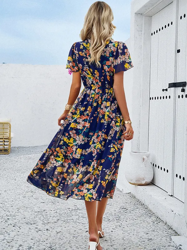 Floral Print Midi Dress with V-Neck and Tiered Skirt