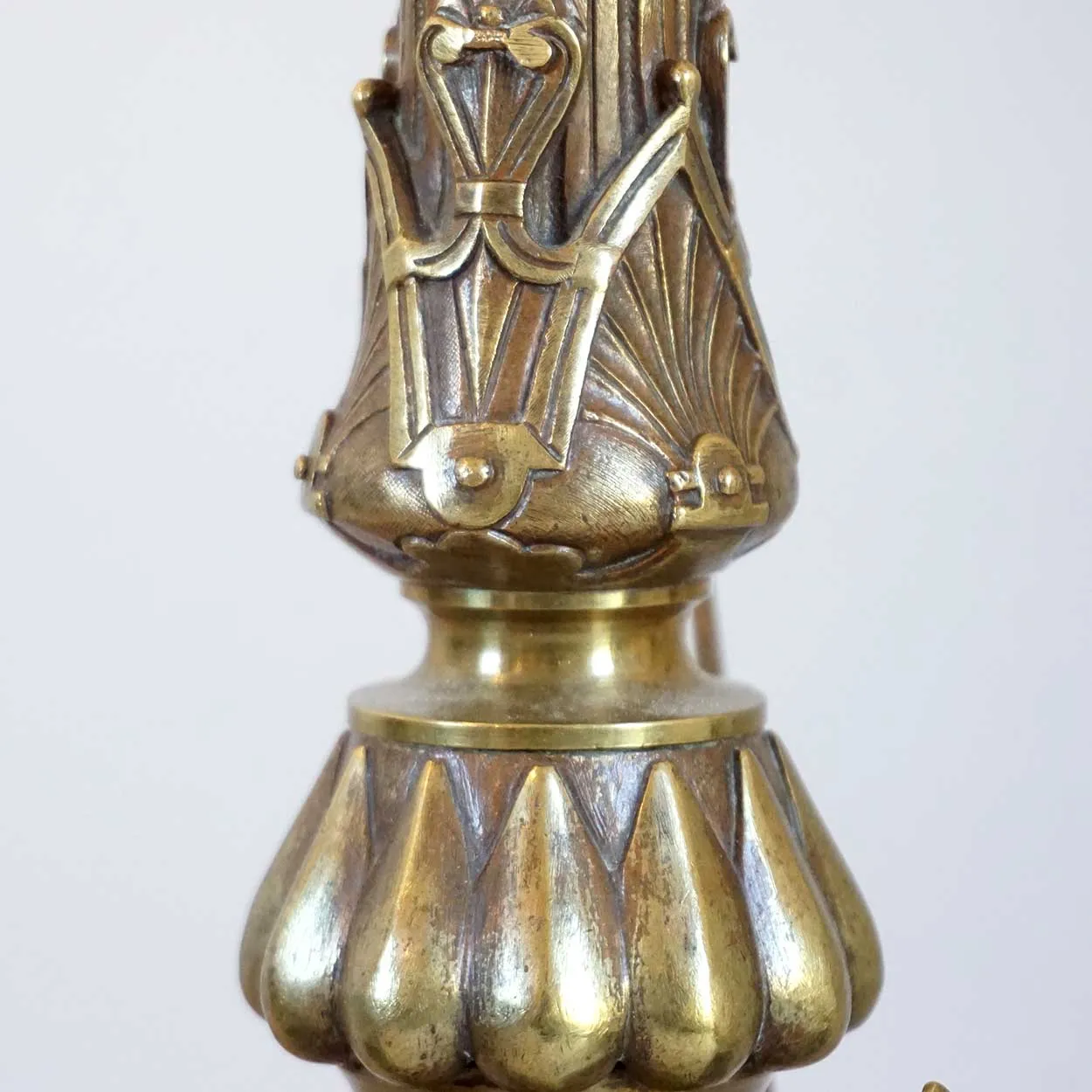 French Etruscan Revival Gilt Bronze One-Light Table Lamp
