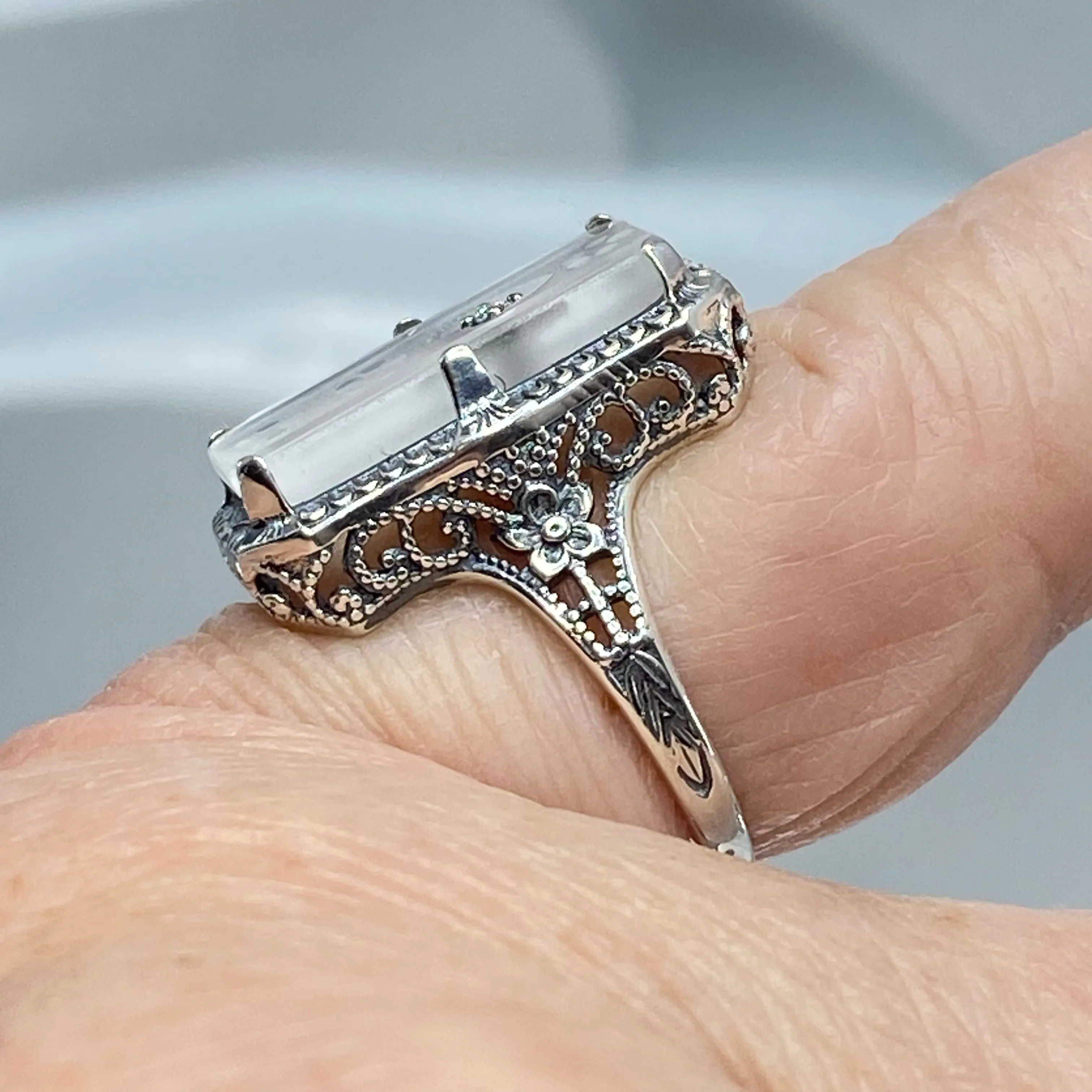 Frosted Camphor Glass Ring, 1915 Vintage style, Edwardian Jewelry #D232