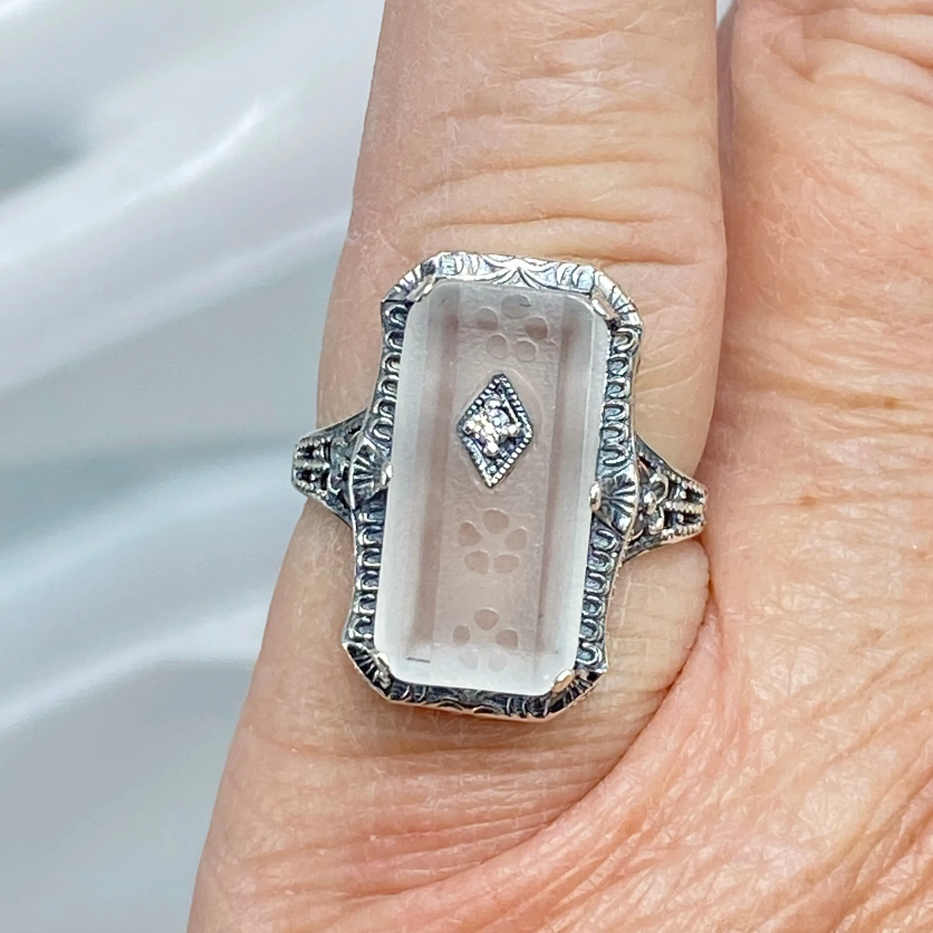 Frosted Camphor Glass Ring, 1915 Vintage style, Edwardian Jewelry #D232
