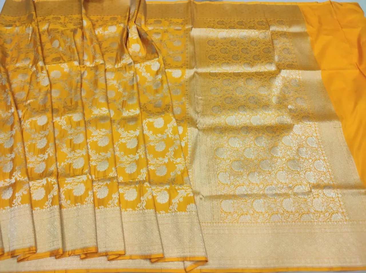 Gold Zari Banarasi Silk Saree with heavy pallu