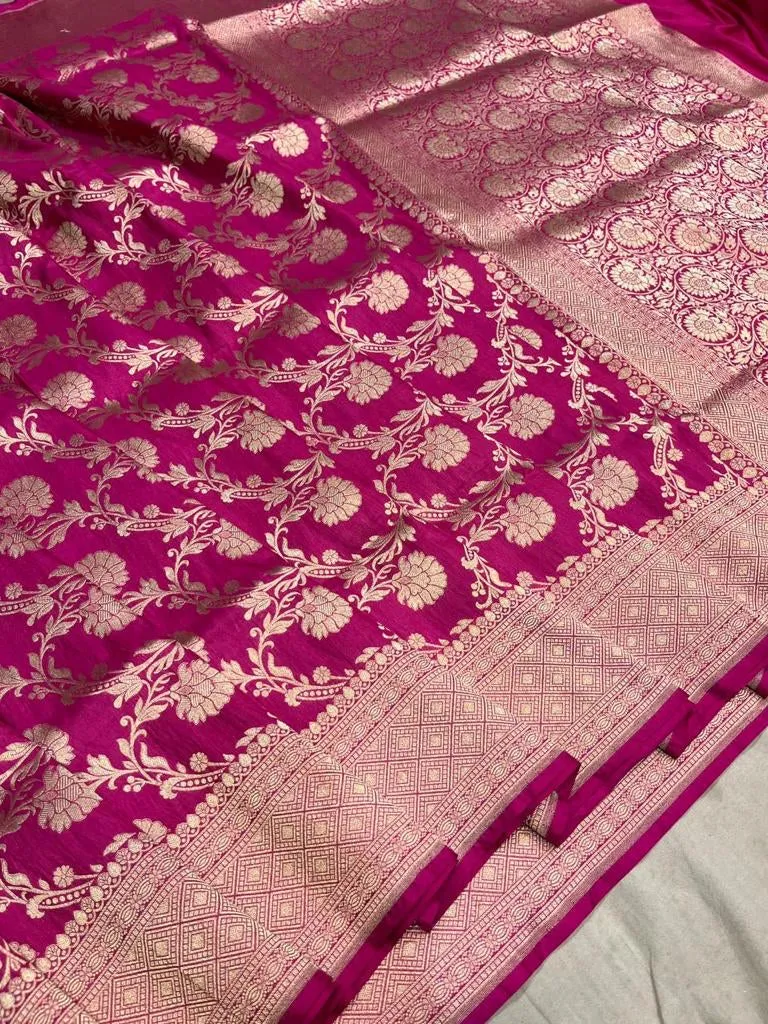 Gold Zari Banarasi Silk Saree with heavy pallu