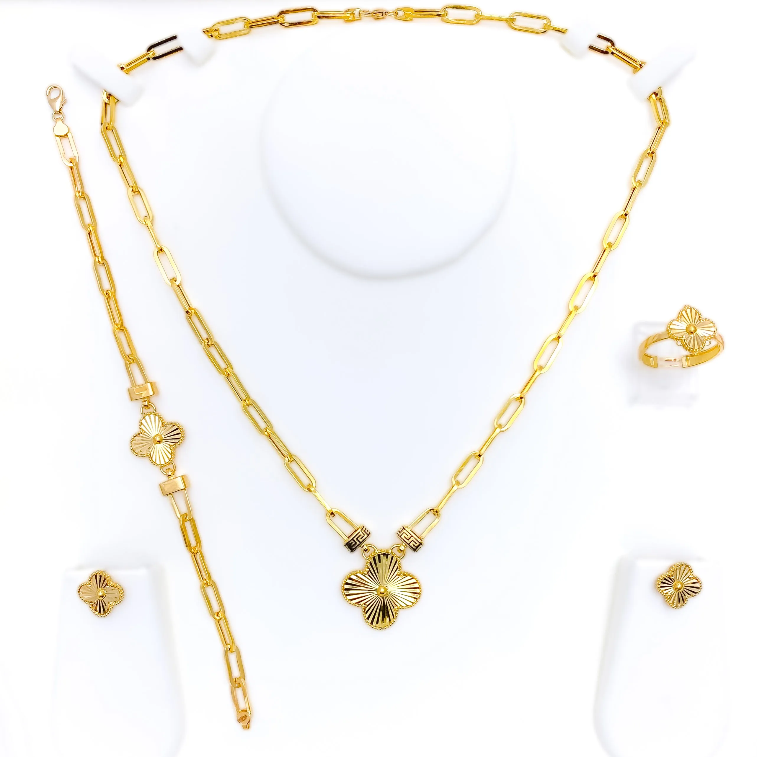 Graceful Delicate 5-Piece 21k Gold Clover Necklace Set