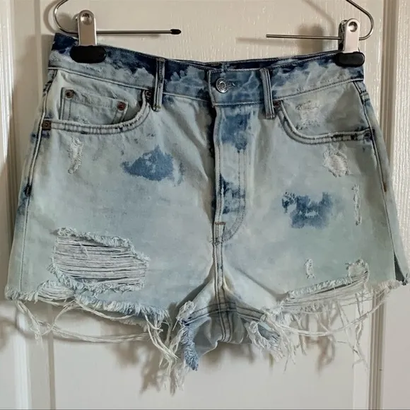 GRLFRND Cindy Bleached Denim Shorts
