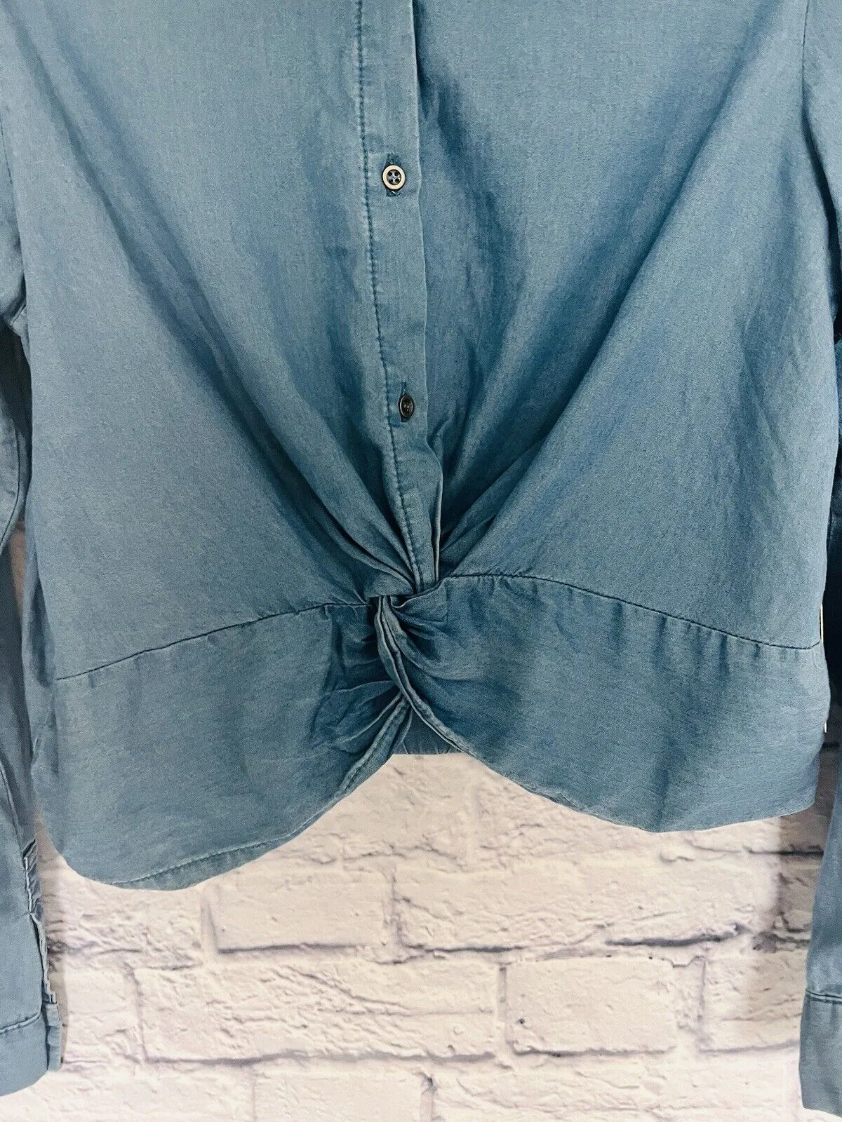 HAUTE MONDE NWT Womens Button Front Denim Shirt Sz L Blue Long Sleeve Collar Top