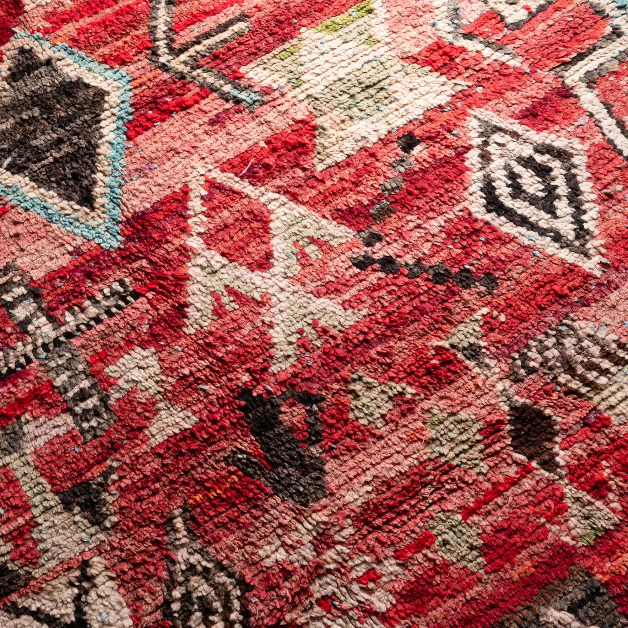 Houria - vintage boujad rug