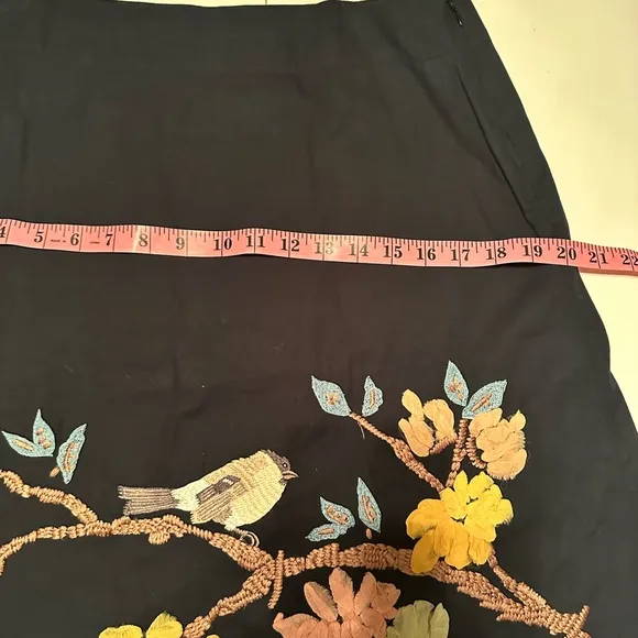 Karen Nicol Anthropologie Black Embroidered Sparrow Floral 100% Silk Skirt 4