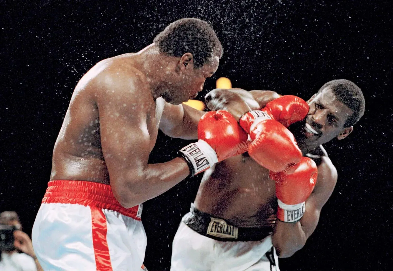 Larry Holmes Signed Everlast Boxing Glove Inscribed "Easton Assassin" Schwartz