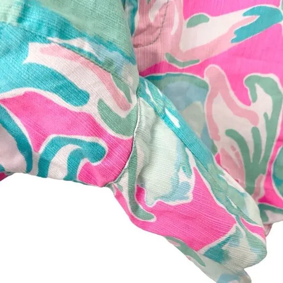 Lilly Pulitzer The Buttercup Scallop Shorts in Size 2