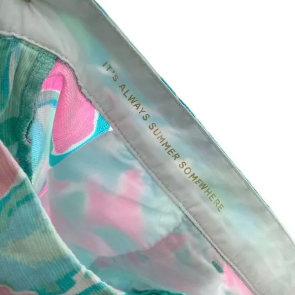 Lilly Pulitzer The Buttercup Scallop Shorts in Size 2