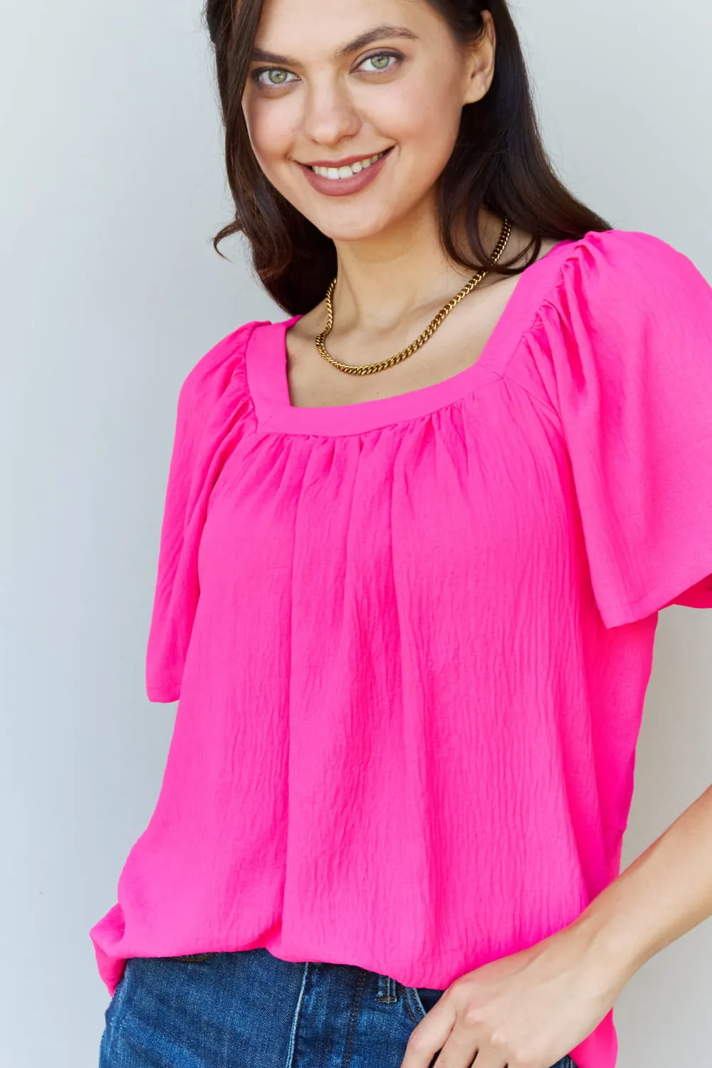 Mazey Square Neck Short Sleeve Blouse in Fuchsia
