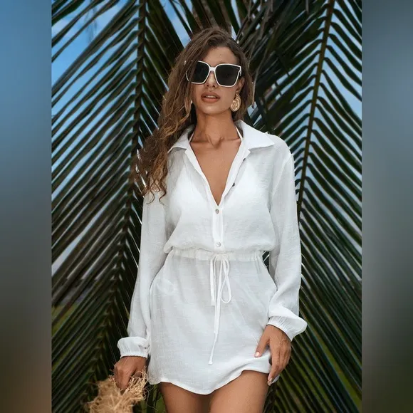 Minimalist boho buttoned down white mini dress long sleeve thin collared