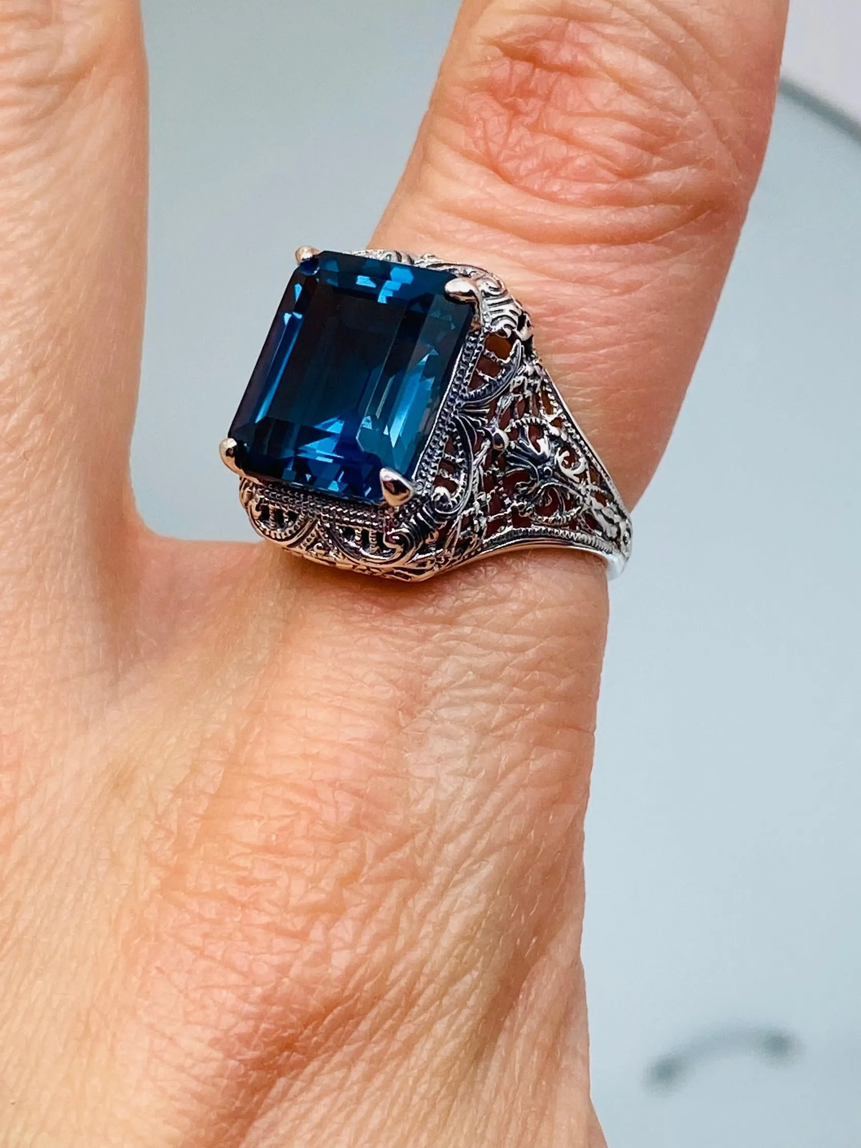 Natural London Blue Autumn Ring, Natural Rectangle Gem, Vintage Jewelry #D200