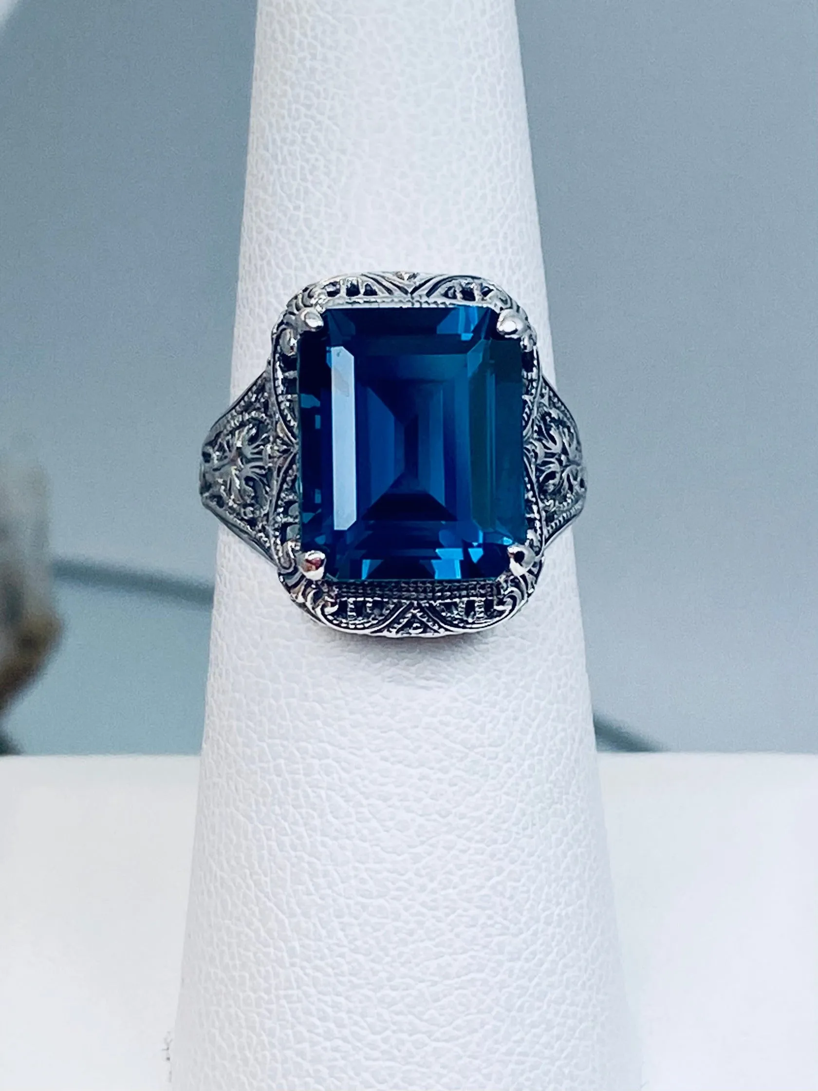 Natural London Blue Autumn Ring, Natural Rectangle Gem, Vintage Jewelry #D200