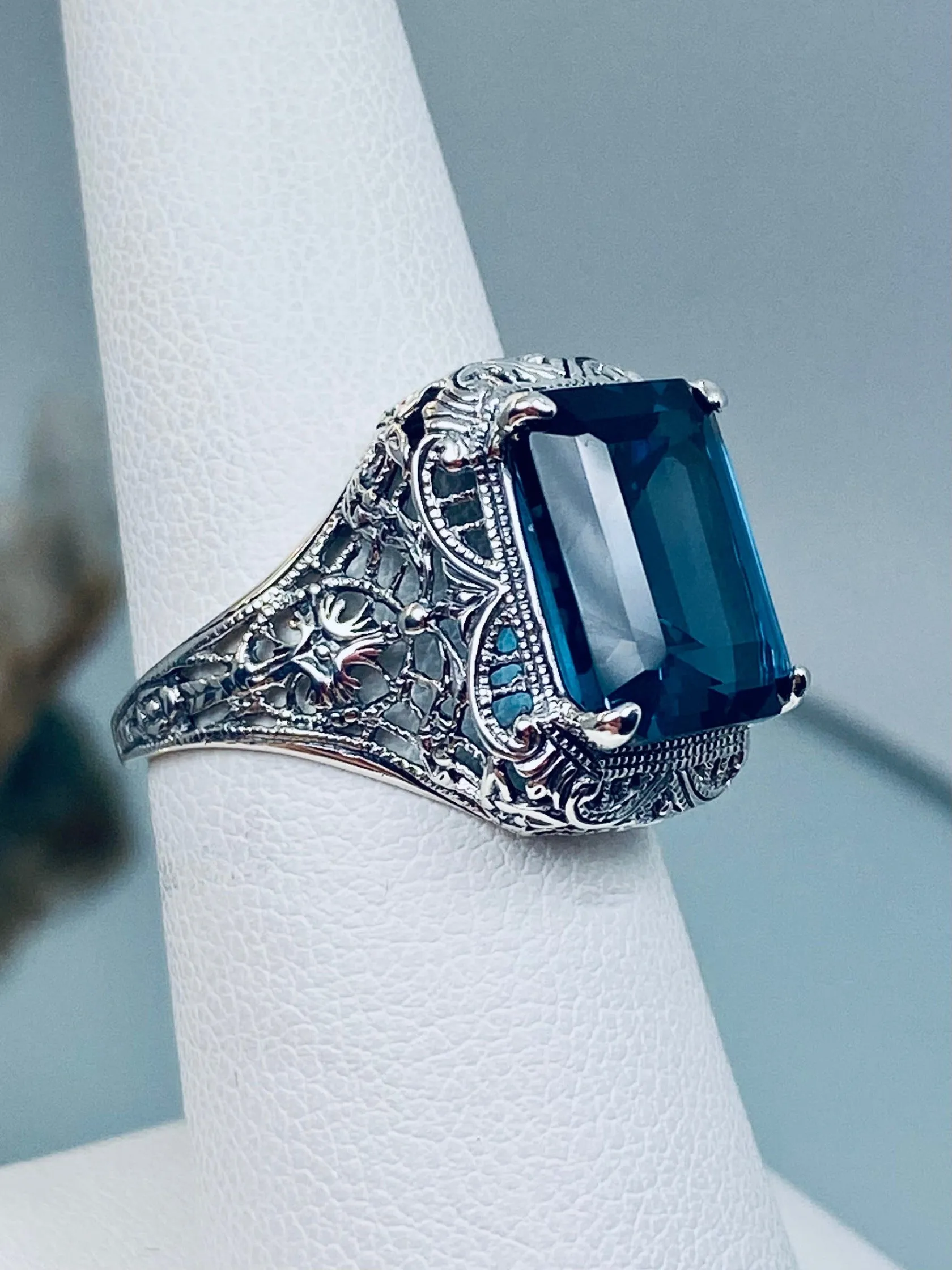 Natural London Blue Autumn Ring, Natural Rectangle Gem, Vintage Jewelry #D200