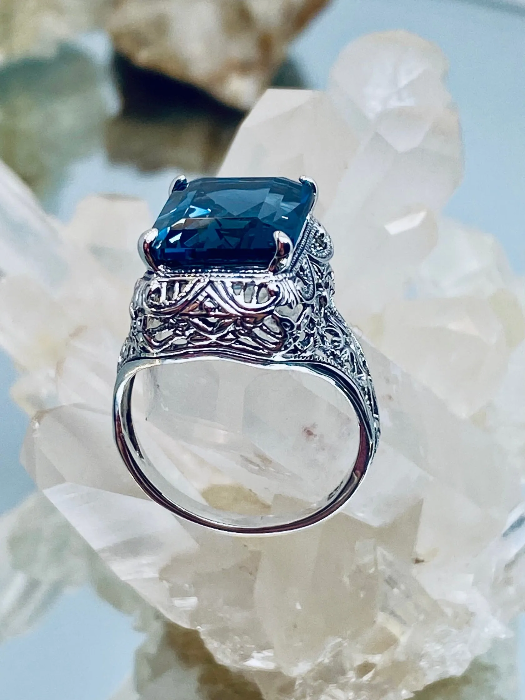Natural London Blue Autumn Ring, Natural Rectangle Gem, Vintage Jewelry #D200