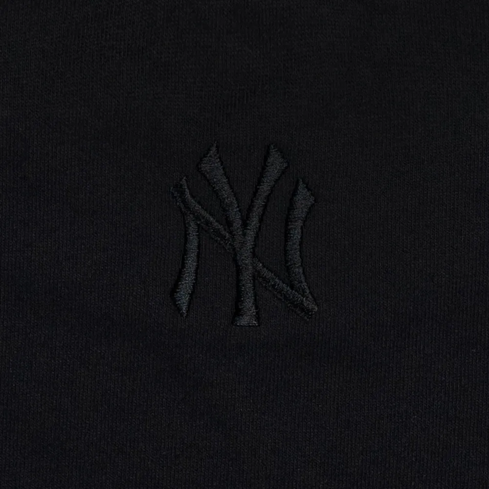 New York Yankees MLB New Era Dark 90s Short Sleeve T-Shirt