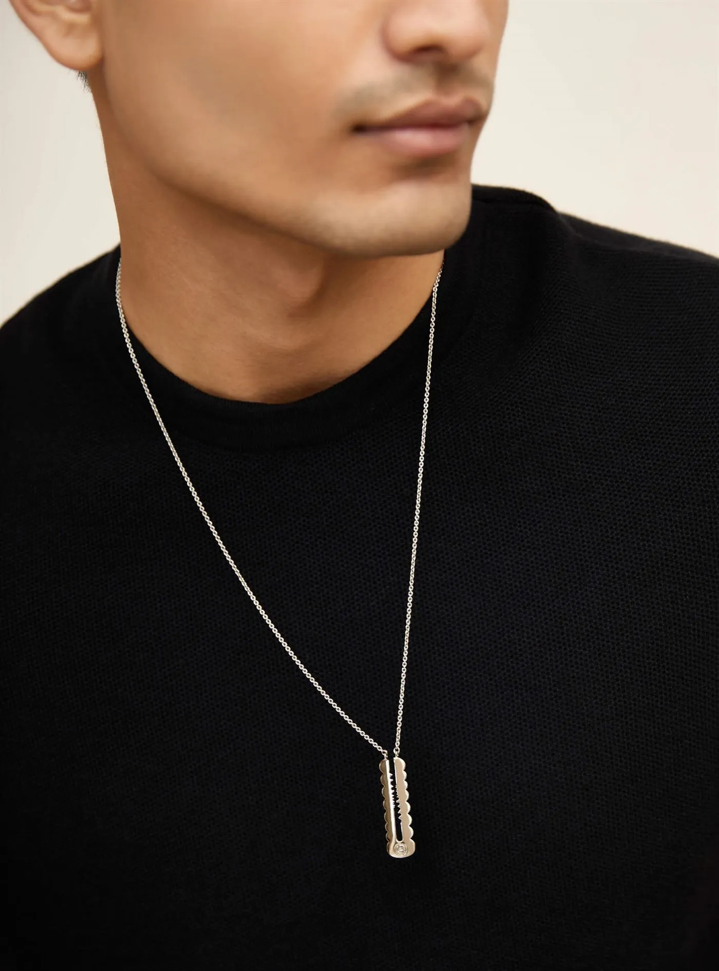 Outhouse   I   OH Epee The Grove XL Pendant In Silver Brass Silver Accessories  OHAW21PE604