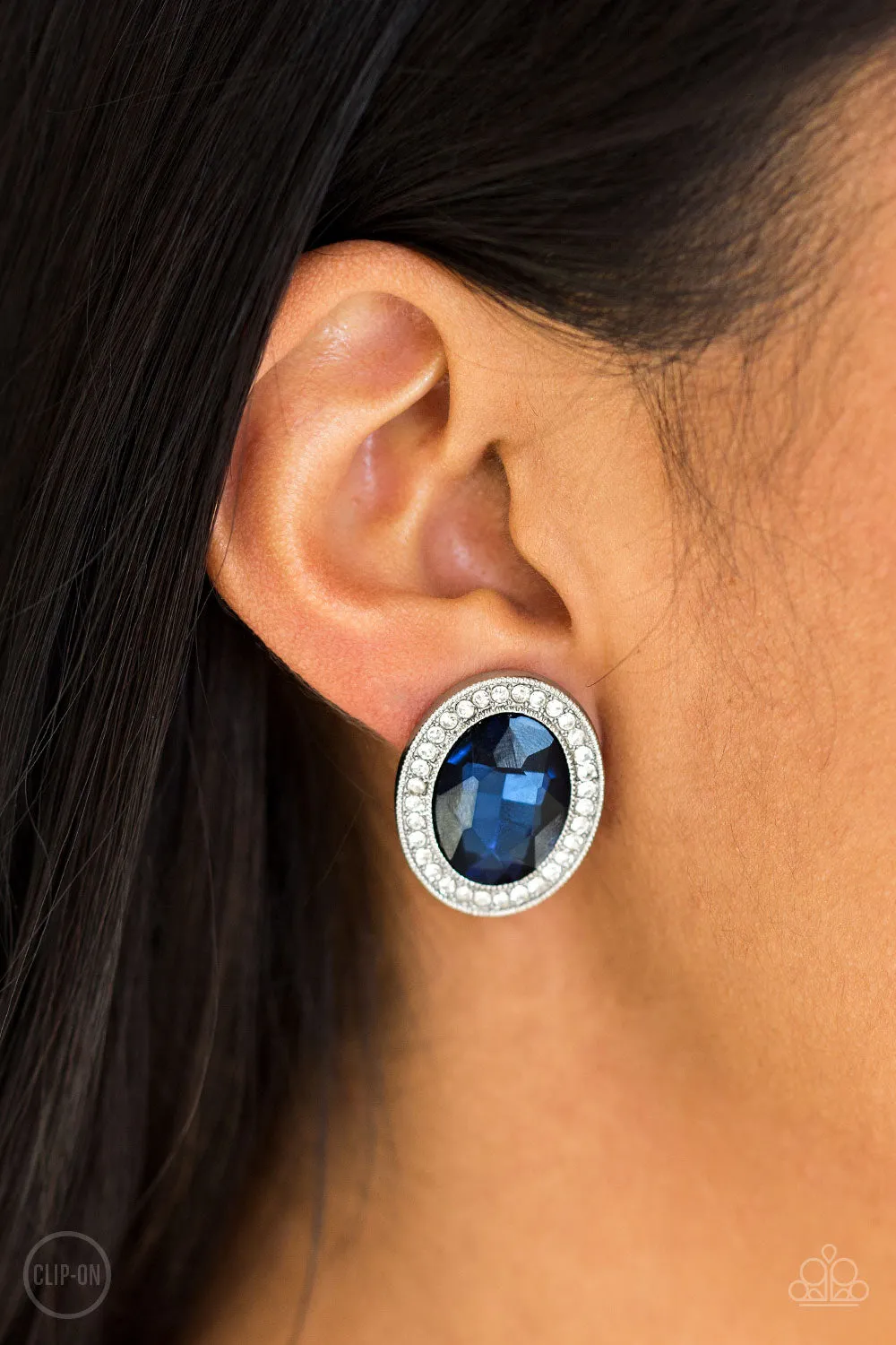 Paparazzi - Only Fame In Town - Blue Earrings